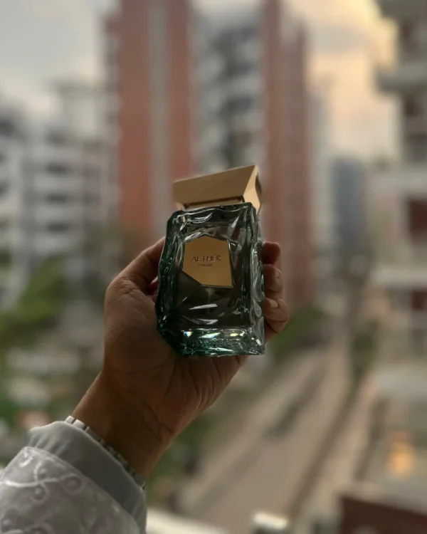 French Avenue Aether Extrait